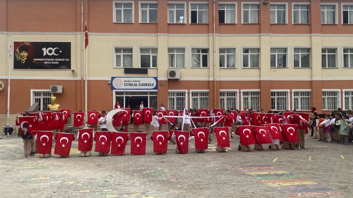 Okulumuzda 12 Mart İstiklal Marşının Kabulü ve Mehmet Akif Ersoy'u Anma Töreni Gerçekleştirildi